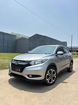 Honda HRV 1.5 E CVT 2017 Automatic ( Silver Metalik )