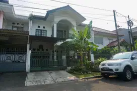 Rumah Asri 2 Lantai di Kenari Bintaro Sektor 2