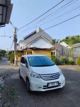 Honda Freed E psd 2015 pmk