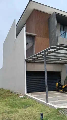 Disewakan Rumah PIK2 Bukit Danau Indah 12x30 Furnished 285 jt/thn
