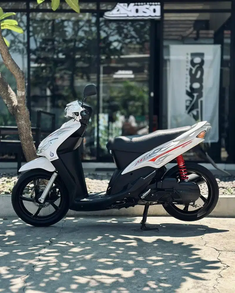 Yamaha mio smile 2010 putih