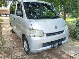 Daihatsu Gran Max D Th 2017 Manual Silver Metalik Siap Pakai DP 7 Jt