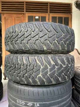 Ban Accelera M/T-01 235 75 r15 2Pcs