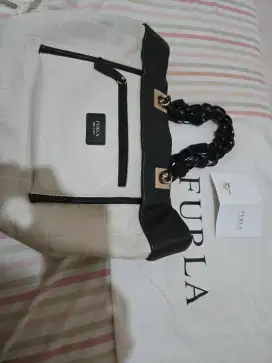 Tas Tangan Furla handbag
