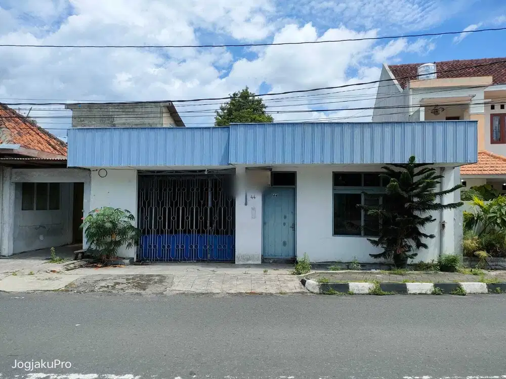 Tanah strayegis pinggir jalan utama pakualaman kodya