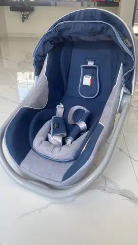 Infant / Baby Car Seat Car Seat Carrier Pliko