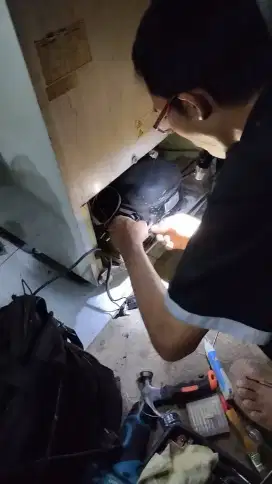 Service panggilan kulkas AC mesin cuci TV dll