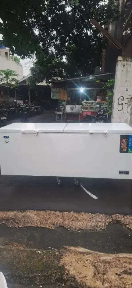 Freezer Box 1050 Liter
Merk RSA
Kondisi Baru