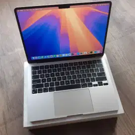 Macbook air m2 2022 ram 8gb ssd 256gb fullset bisa cod