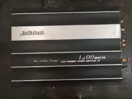 Power amplifier audiobank (kondisi mantap)