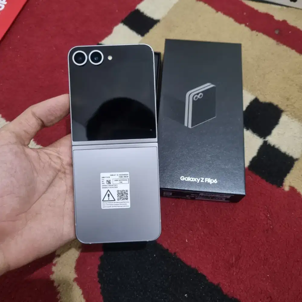 Samsung Z Flip 6 12/256 SEIN