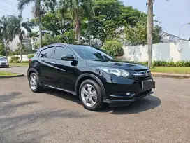 Honda HR-V e matik 2018 hitam floating