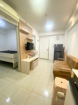 Apartemen Greenbay Pluit Tipe 2 BR Semi Furnished View Kota + 2 AC