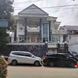 Dijual Rumah Premium Dekat Botani Square – Bonus Cashback 2,5 Miliar