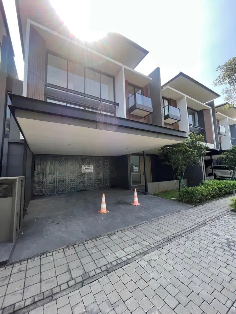 Dijual Rumah NAVAPARK BSD CITY Termurah Cluster Laurel