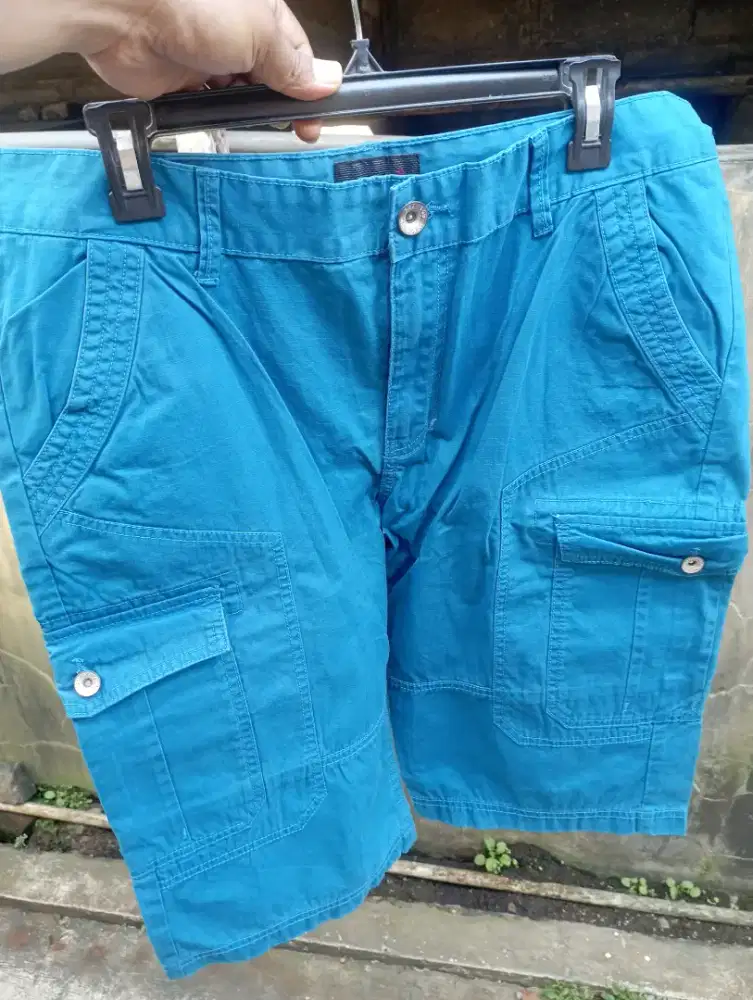 Red wood size 35,LP: 46cm,kondisi baru,jual 100k