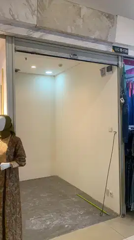toko kios lantai UG Tangcity Mall Kota Tangerang baju tas accessoris