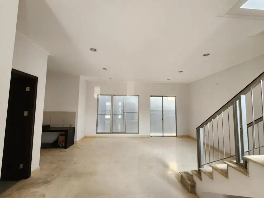 Sewa cepat Rumah PIK Golf island 8x15 ada 4AC siap huni