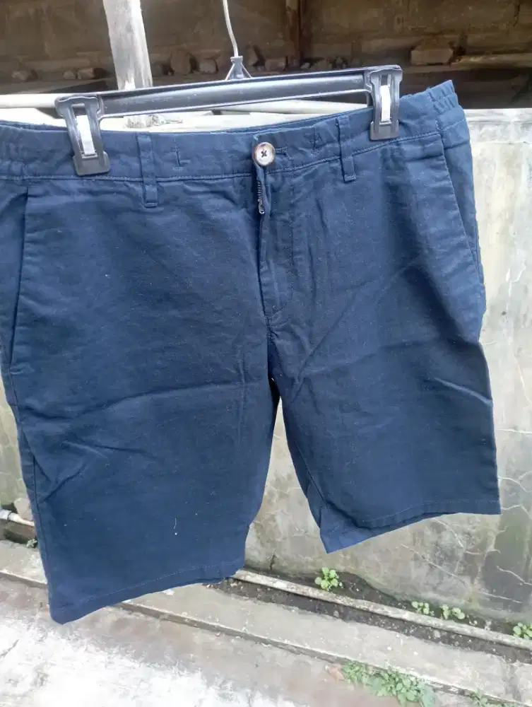 Tom tailor size 34,LP: 45cm,kondisi baru,jual 100k