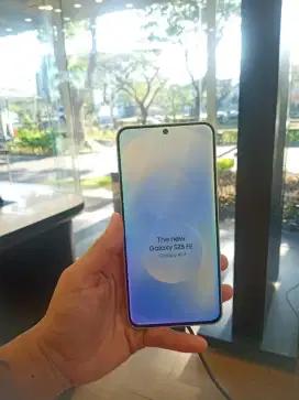 Samsung Galaxy S25 FE