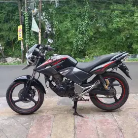 Tiger Revo 2013 Lengkap Bagus