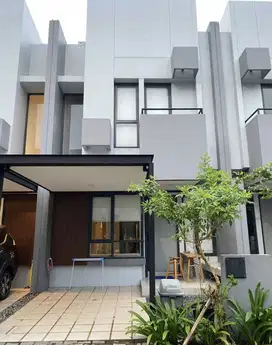 JUAL CEPAT  RUMAH CLUSTER INVENSIHAUS TABEBUYA BSD