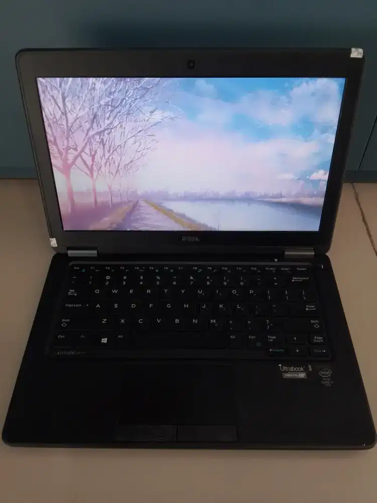 [D28]Laptop Coding Dell i7gen5 8GB 256GB 13 untuk kerja