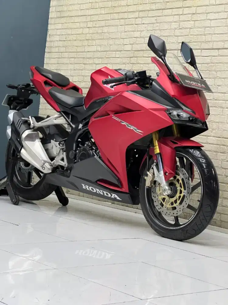 Honda CBR 250 2018 original unit odo masih  5000