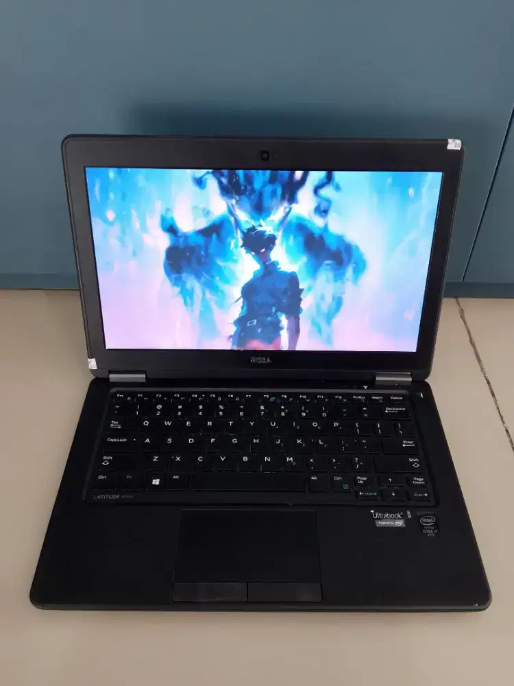 [D28]Laptop Gaming Dell i7gen5 8GB 256GB 13 praktis dipakai