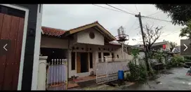 Disewakan rumah 2 lantai di pondok gede, Bekasi. furnished