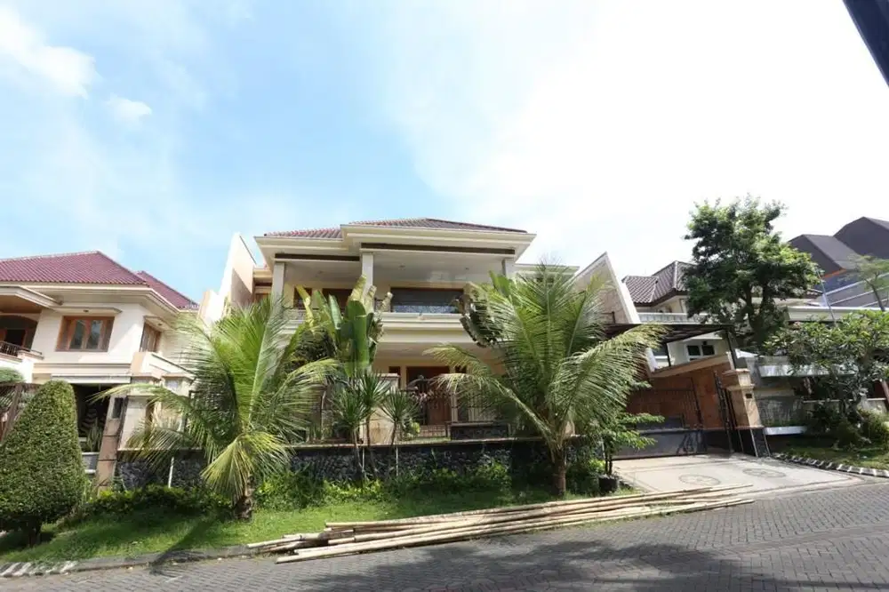 Istana dieng malang