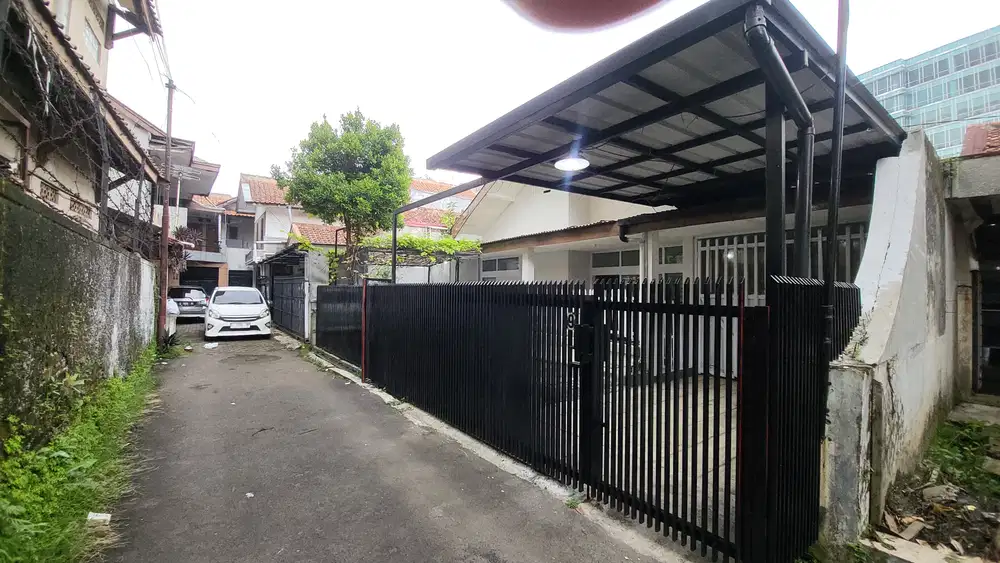 Dijual Rumah Hitung Tanah Dibawah NJOP Strategis Di Sayap Buah Batu