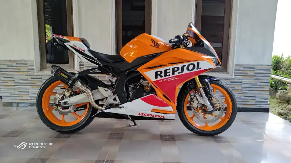 Honda CBR 250 RR Repsol 2018 Ninja ZX ZX25R