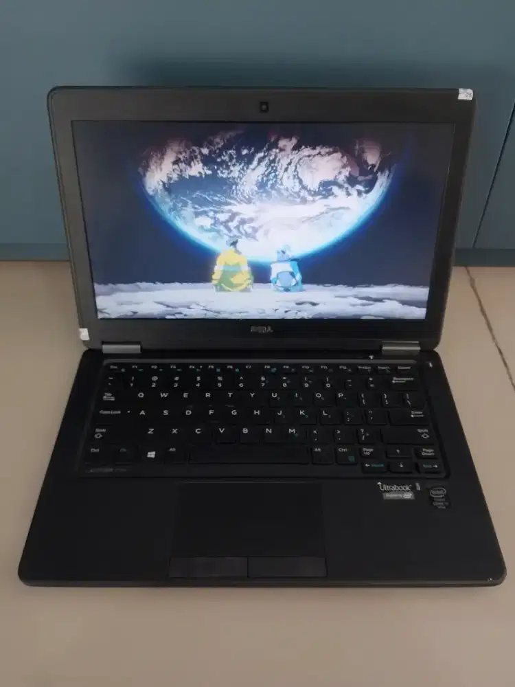 [D28]Laptop Rendering Dell i7gen5 8GB 256GB 13 siap kerja