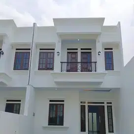 DIJUAL RUMAH SIAP HUNI DI PONDOK LABU DEKAT TOL ANDARA
