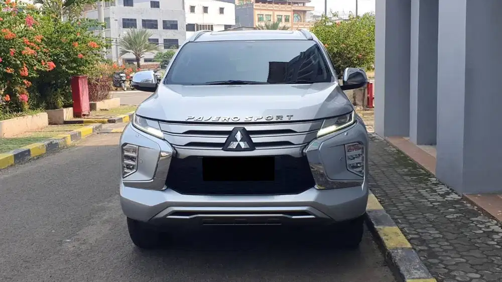 [ GARANSI 5TH ] Mitsubishi Pajero Dakar 4x2 AT Sunroof 2021/2022