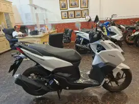 HUB KOKOM DP 2 JT VARIO 160 ABS 2025 KM RENDAH MOTOR GRES PAJAK HIDUP