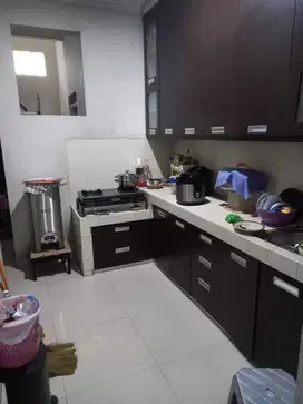 JUAL RUMAH BAGUS SIAP HUNI DI TAMAN HOLIS INDAH