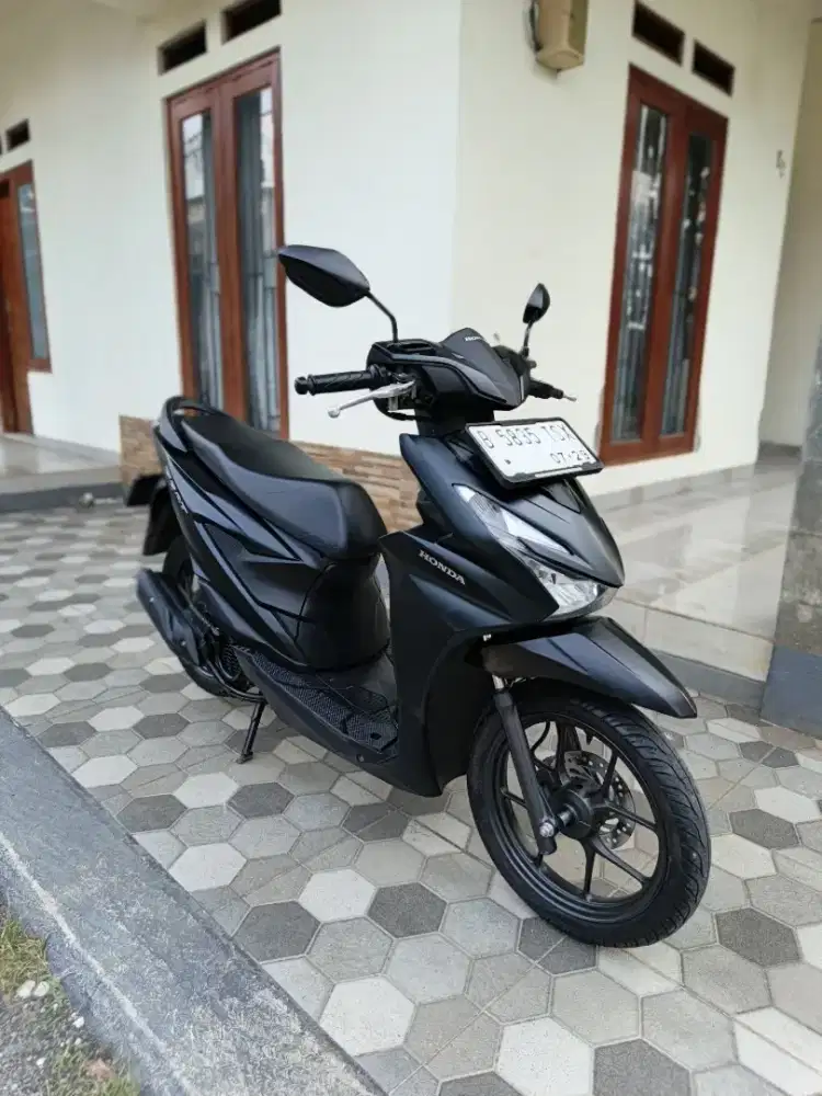 Honda new beat deluxe smartkey tahun 2024