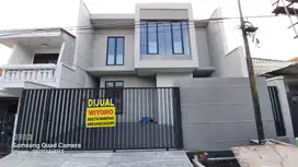 Rumah Manyar Tirtoasri Surabaya