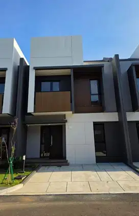 Dijual & Disewakan Rumah Baru Di Summarecon Crown Gading