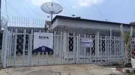 Rumah terawat Darmo Indah Siap Huni sudah Renovasi dekat sekolah