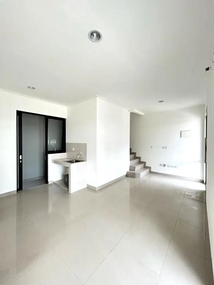 Rumah PIK 2 Termurah Brand New 2 Lantai Unfurnished Unit Rapi