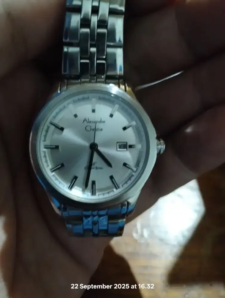 Jual jam tangan wanita