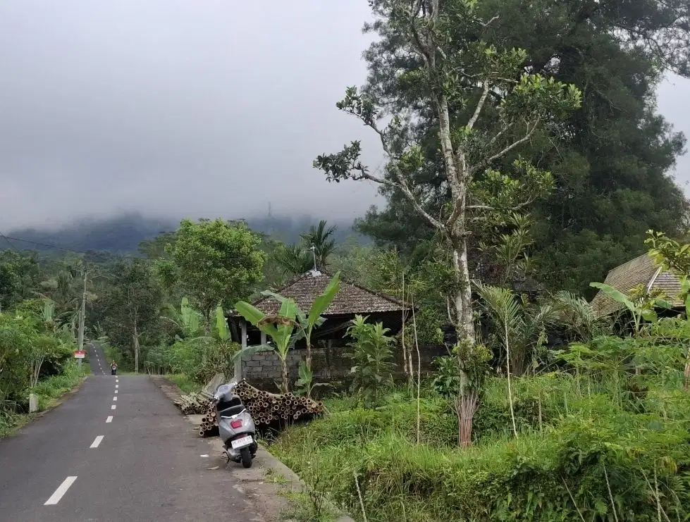 Dijual tanah kebun view gunung, view lembah dan view laut