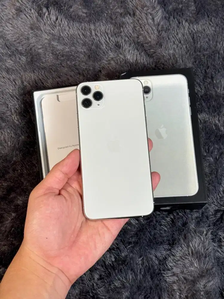iphone 11 promax 256gb inter whitelist ( sinyal permanent )