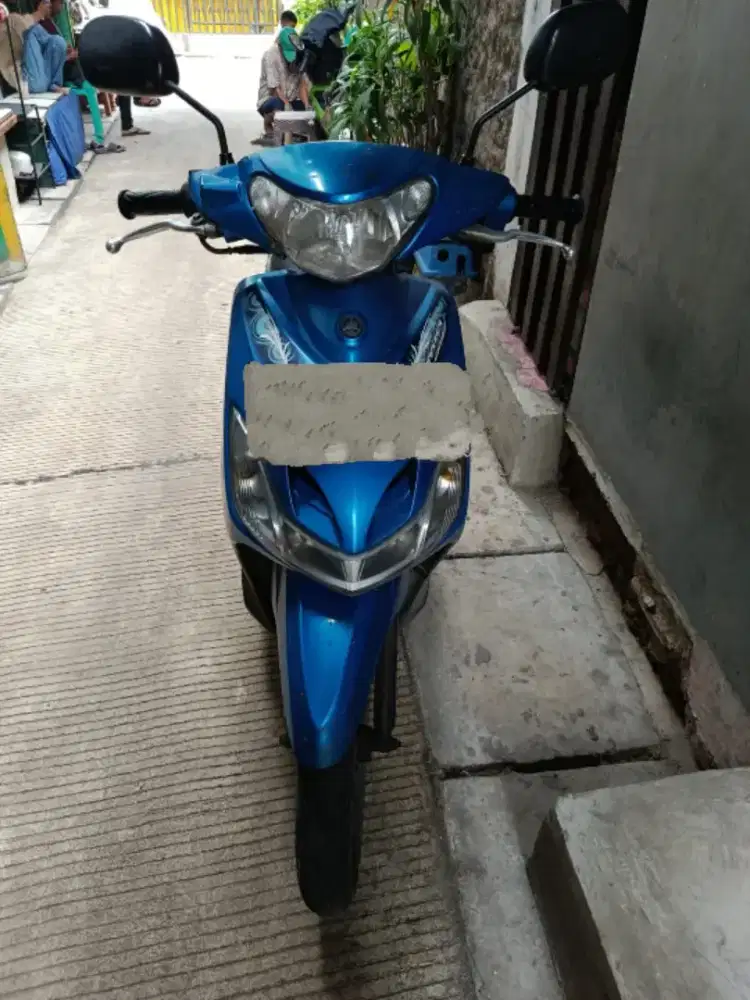 Mio thn 2012 warna biru