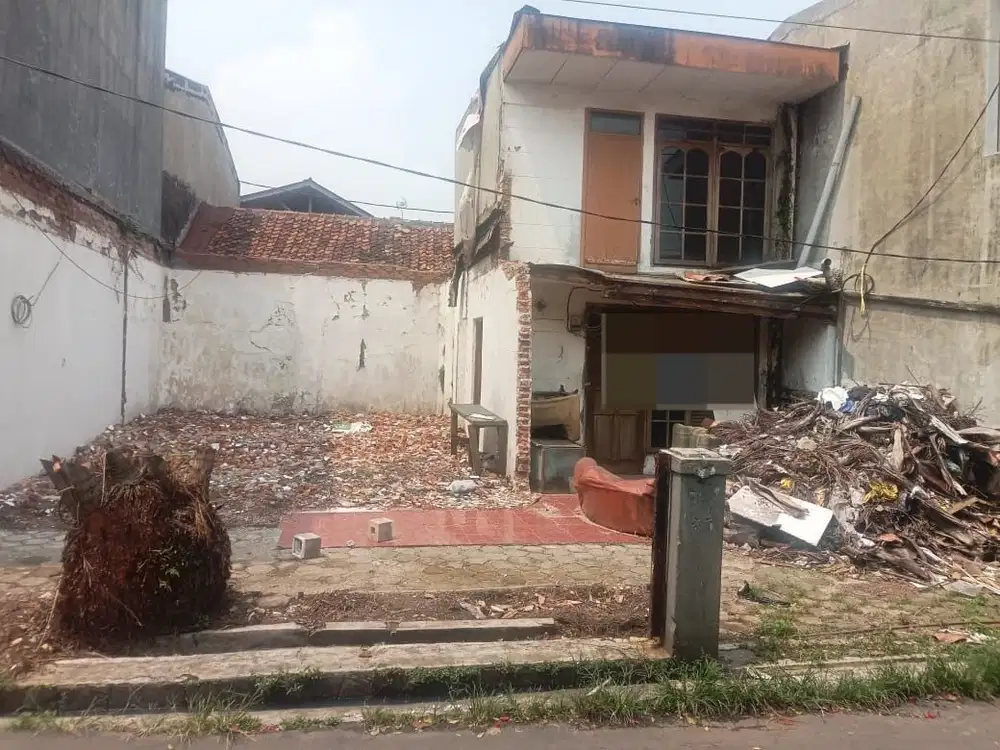 Tanah Luas100 Sekitar Jalan Jakarta dekat Gedung DPRD Kota Bandung