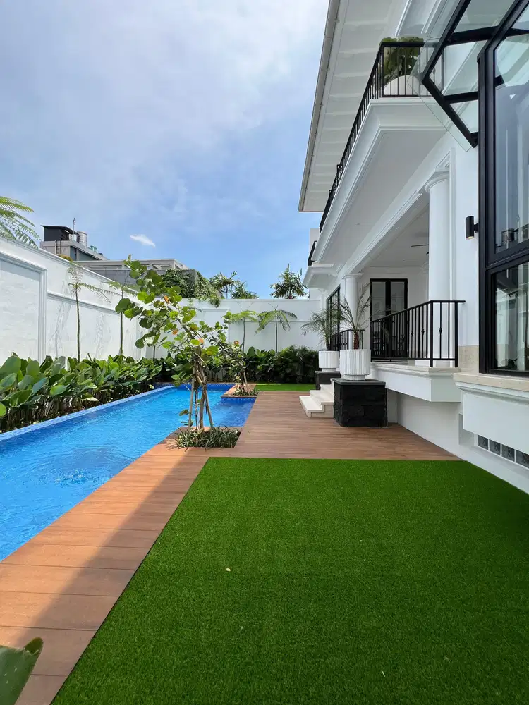 FOR SALE LUXURY HOUSE Kemang Premium Area Jakarta Selatan