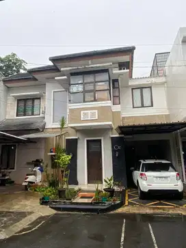 DIJUAL RUMAH DIDALAM TOWN HOUSE (Siap Huni) AREA JAGAKARSA MUTIARA